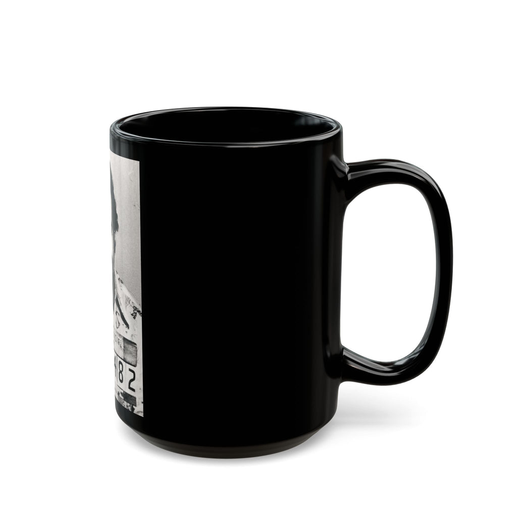 “The Kingpin of Medellín” – Pablo Escobar Tribute Mug – Glossy Black Ceramic